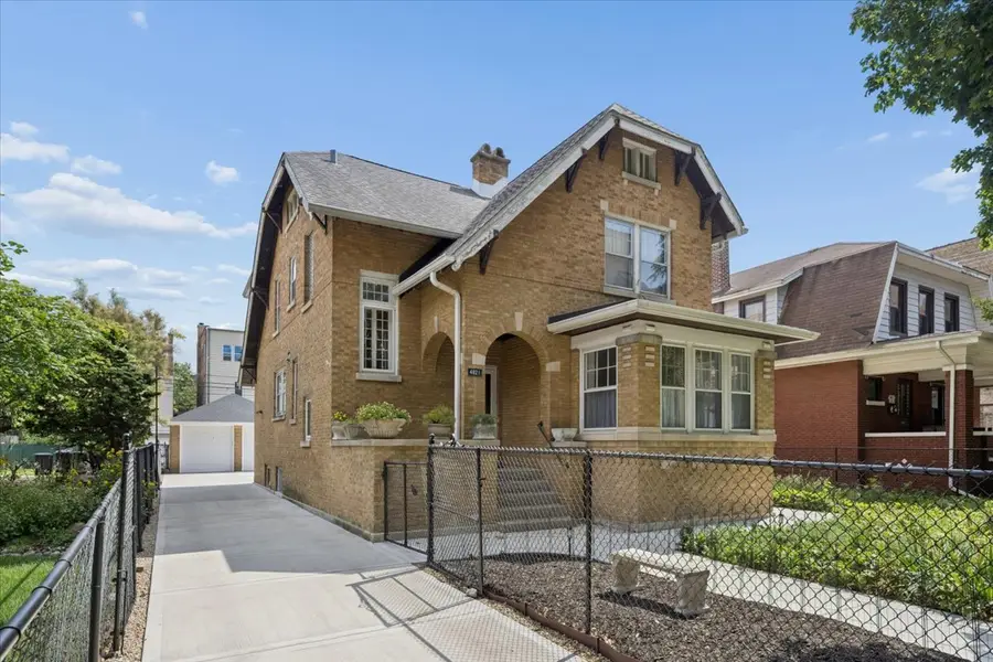 4821 N Harding Avenue, Chicago, IL 60625 - #2