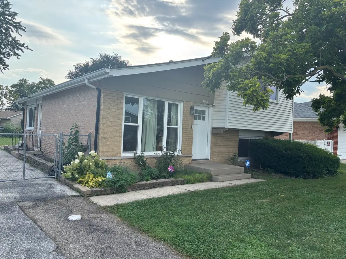 15208 Lawndale Avenue, Midlothian, IL 60445 - #1