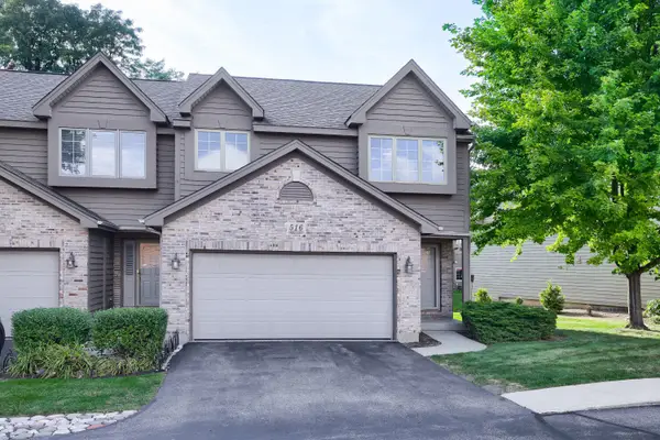516 Silver Aspen Circle, Crystal Lake, IL 60014