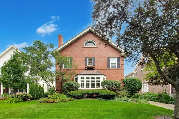Address Withheld By Seller, River Forest, IL 60305