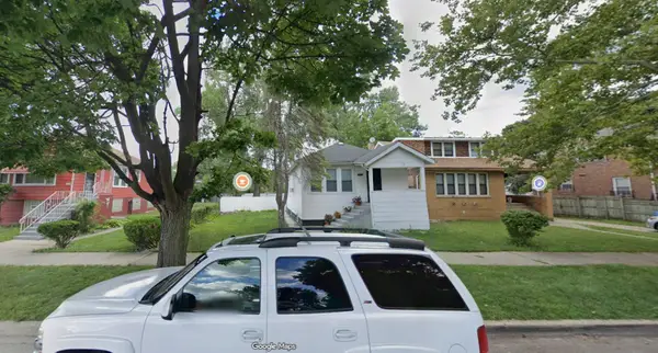 1212 W 111th Place, Chicago, IL 60643