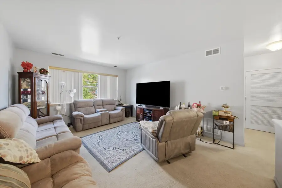 6710 S Keating Avenue #203, Chicago, IL 60629 - #3
