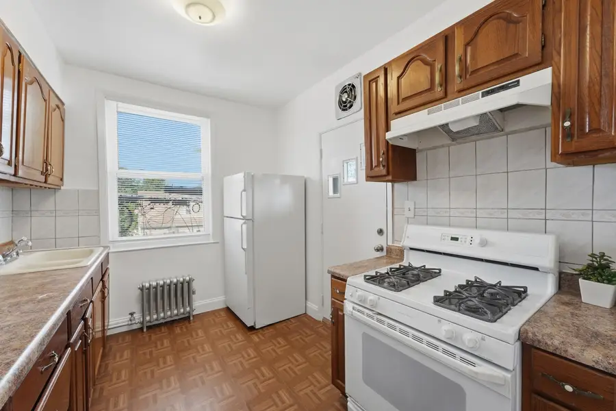 5708 W George Street #2, Chicago, IL 60634 - #2