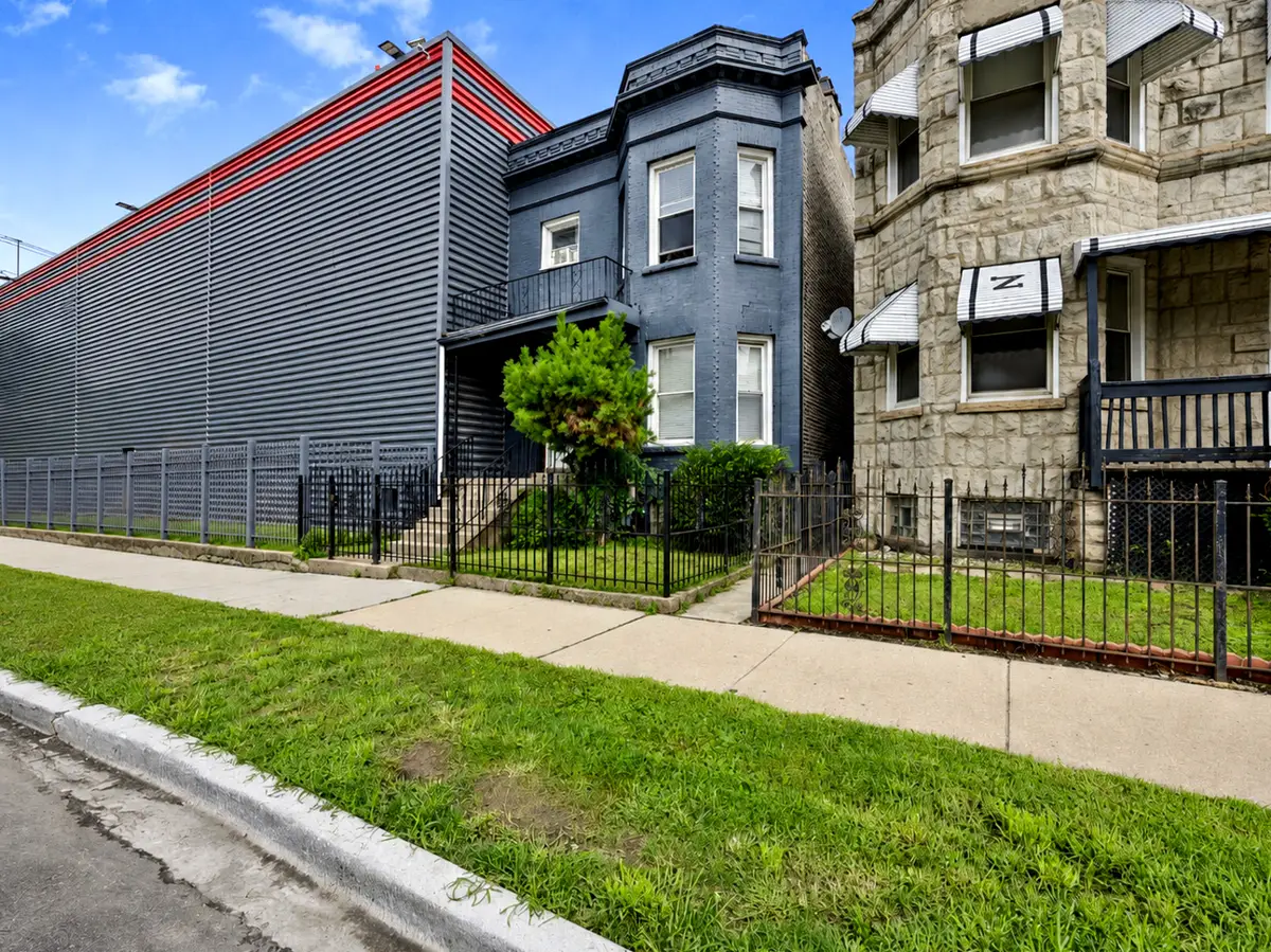 4546 W Jackson Boulevard, Chicago, IL 60624 - #1