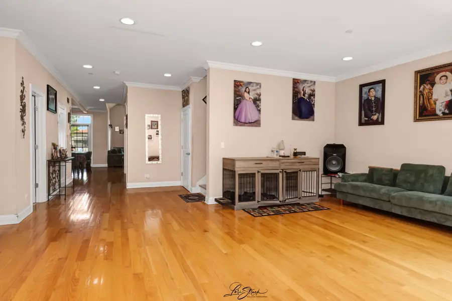 1730 Lunt Avenue, Des Plaines, IL 60018 - #3