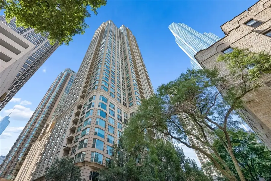 25 E Superior Street #2803, Chicago, IL 60611 - #2