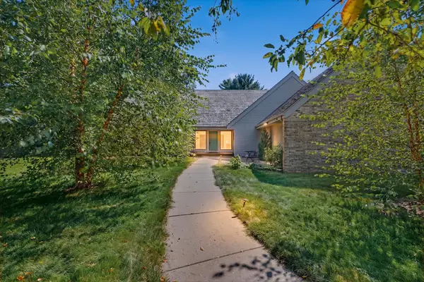 2007 Trout Valley Drive, Champaign, IL 61822