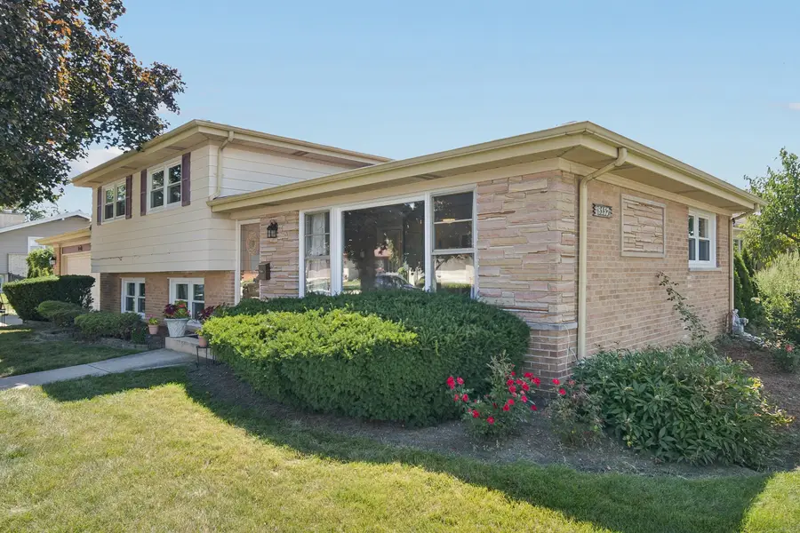 8157 N Root Court, Niles, IL 60714 - #2