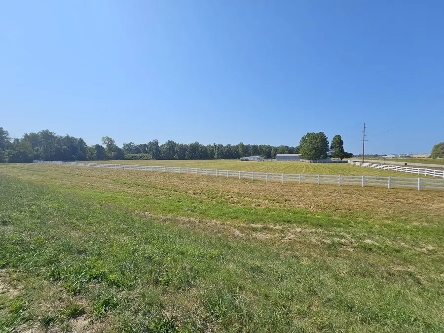 11246 N General Tire Lane, Mount Vernon, IL 62864 - #3