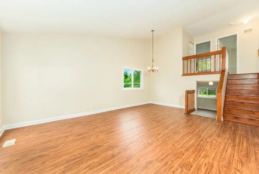 1294 Longford Circle, Elgin, IL 60120 - #3