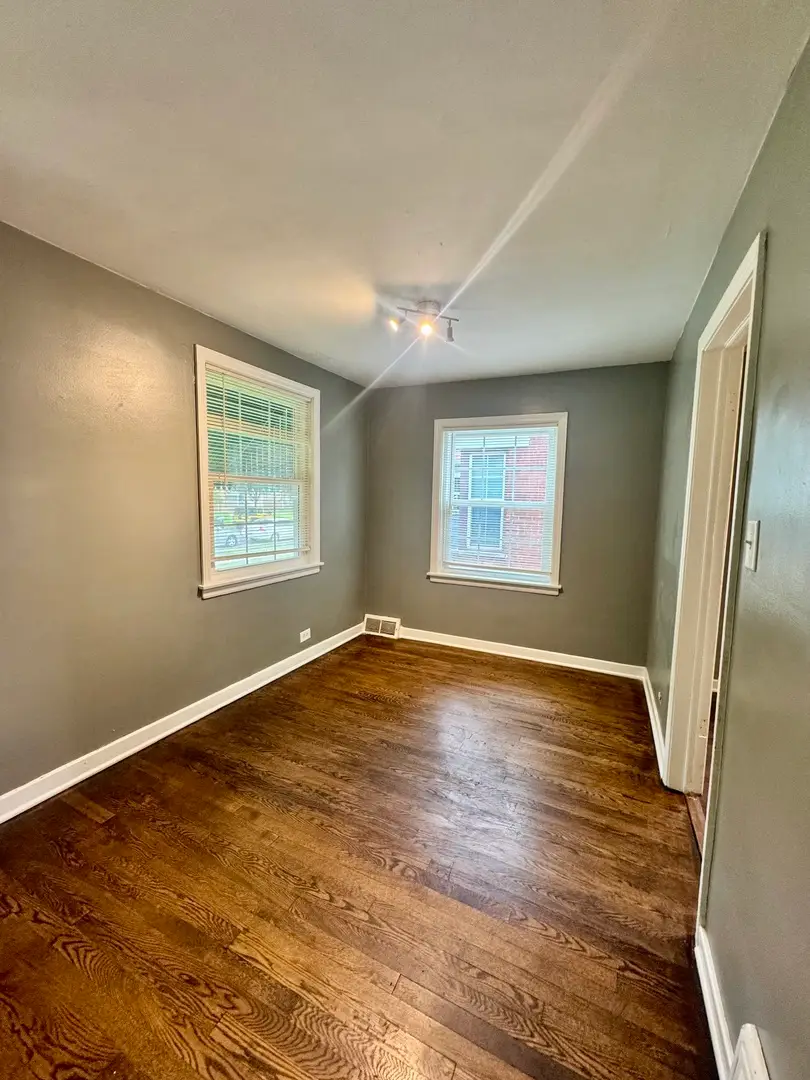 11312 S Avenue G, Chicago, IL 60617 - #3