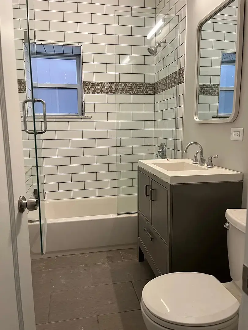 4303 N Sawyer Avenue, Chicago, IL 60618 - #2
