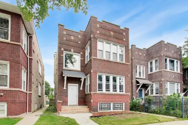 1051 N Massasoit Avenue, Chicago, IL 60651