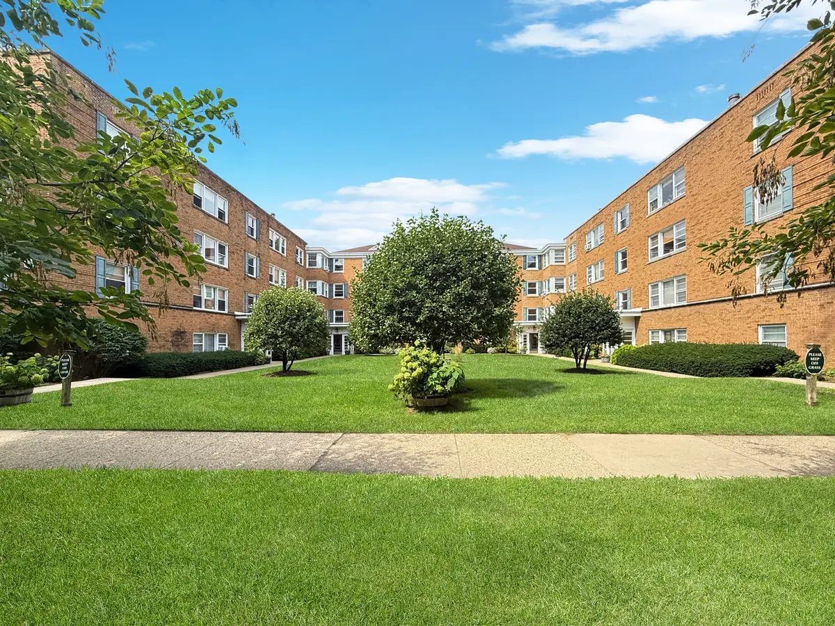520 Michigan Avenue #1W, Evanston, IL 60202 - #1