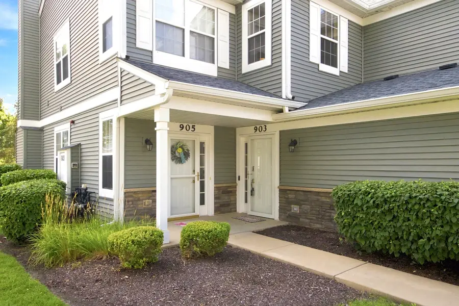 903 Genesee Drive, Naperville, IL 60563 - #2