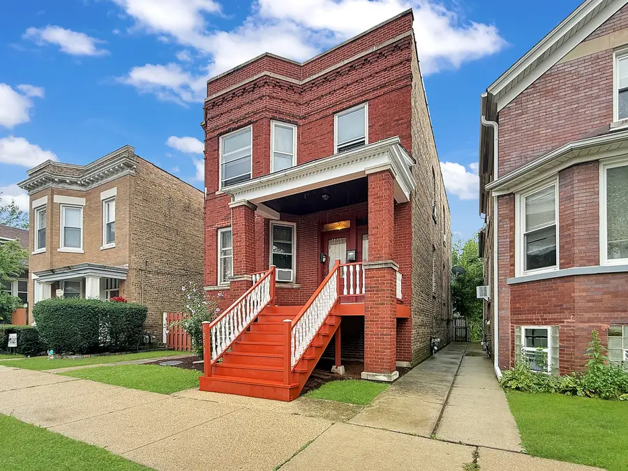 5051 W Berenice Avenue, Chicago, IL 60641 - #2