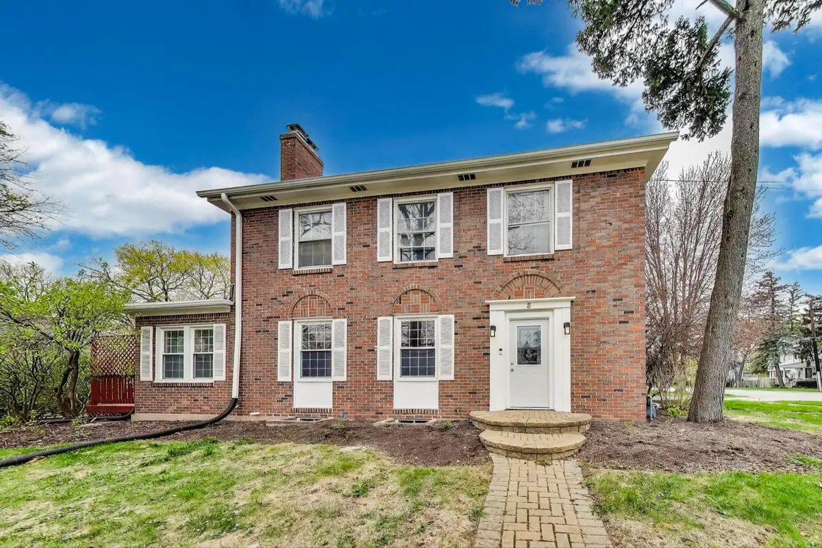 3 S Calumet Avenue, Aurora, IL 60506 - #1