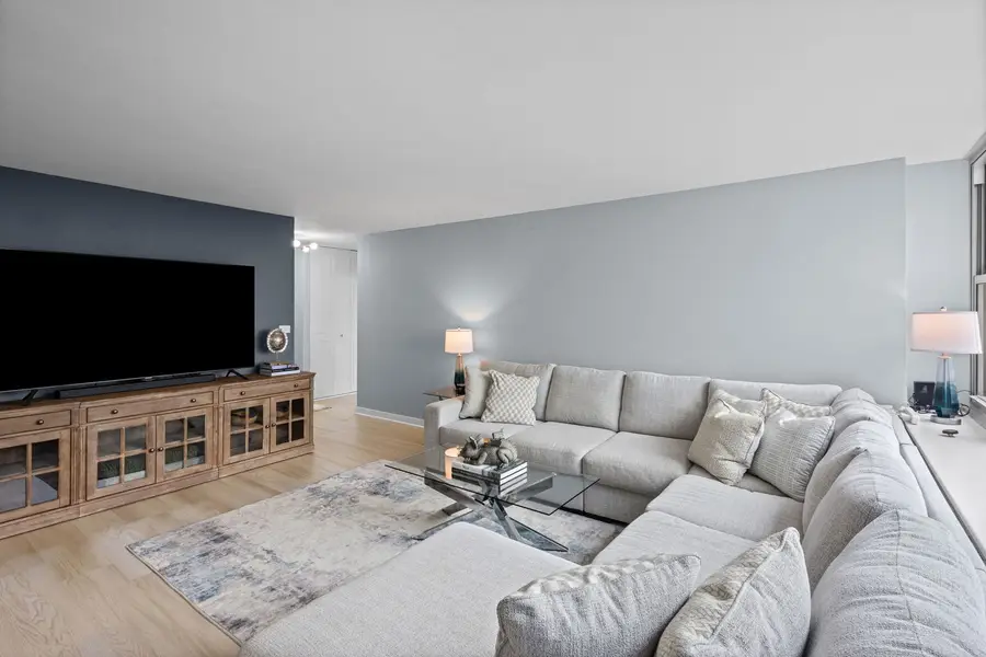 4250 N Marine Drive #2730, Chicago, IL 60613 - #3