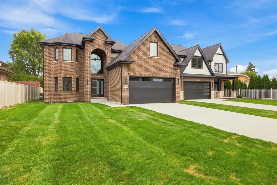 9235 Crescent Court, Oak Lawn, IL 60453 - #2