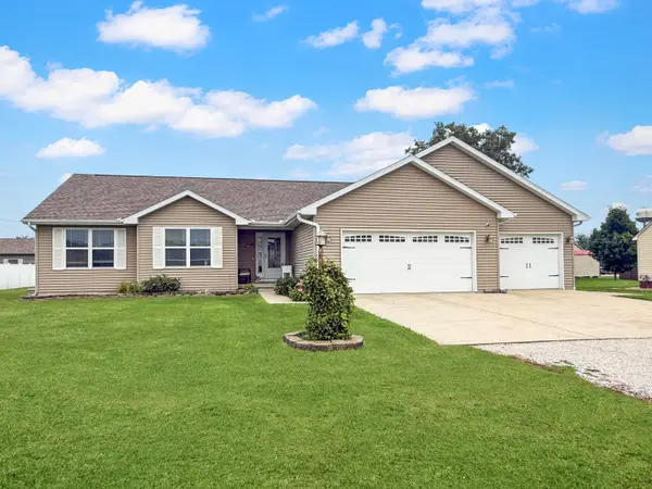 103 E Center Street, Gifford, IL 61847