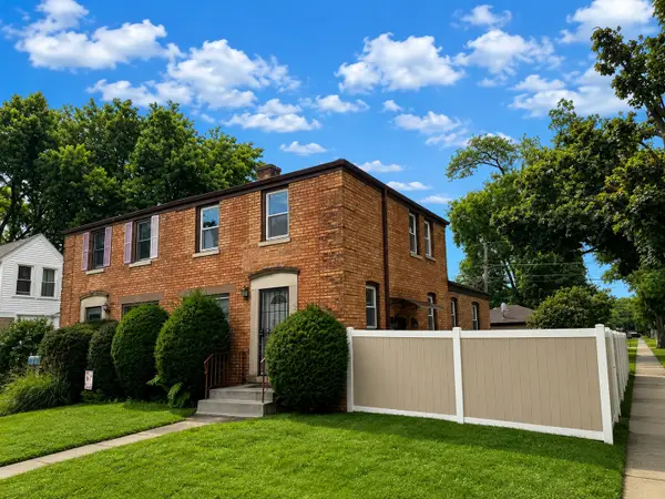 1693 Linden Street, Des Plaines, IL 60018