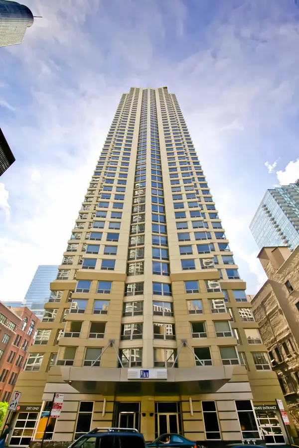 440 N Wabash Avenue #1008, Chicago, IL 60611
