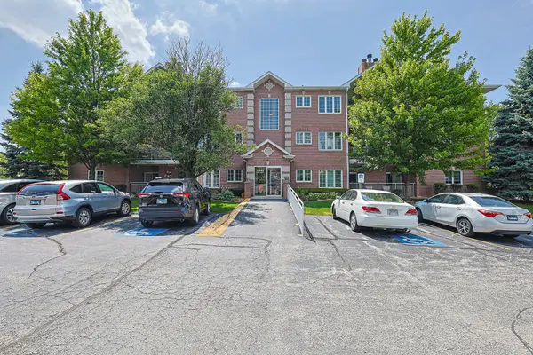 11545 Settlers Pond Way #2D, Orland Park, IL 60467