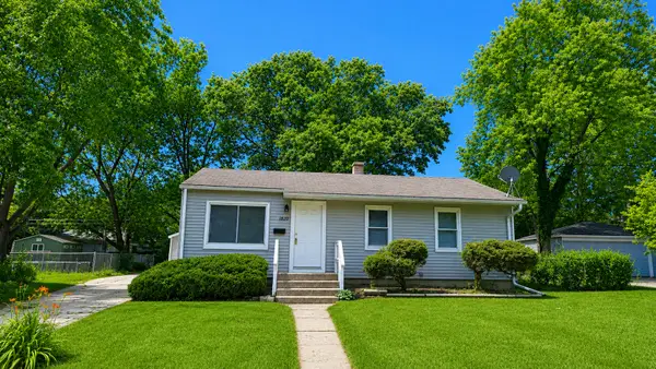 1820 222nd Street, Sauk Village, IL 60411