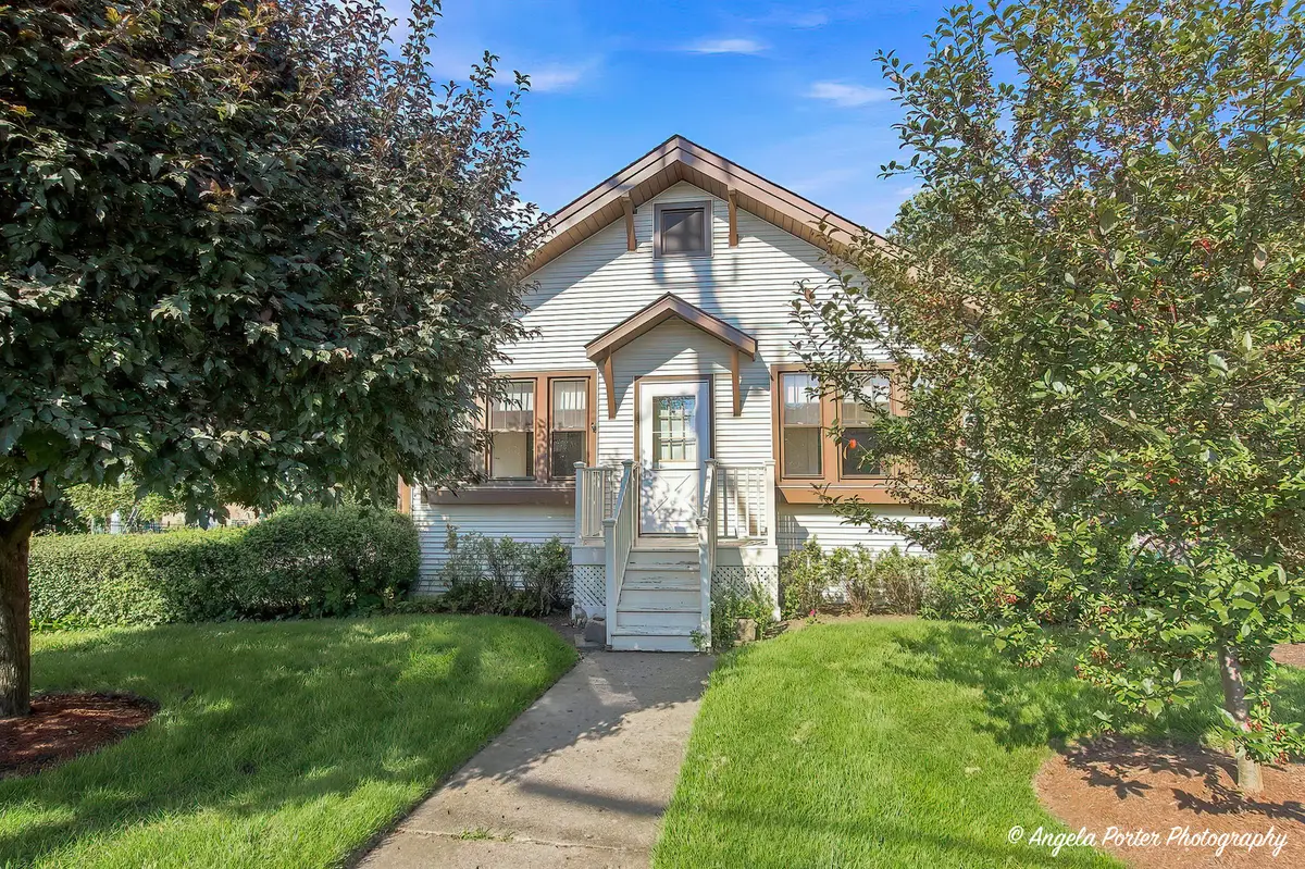 204 N Archer Avenue, Mundelein, IL 60060 - #1