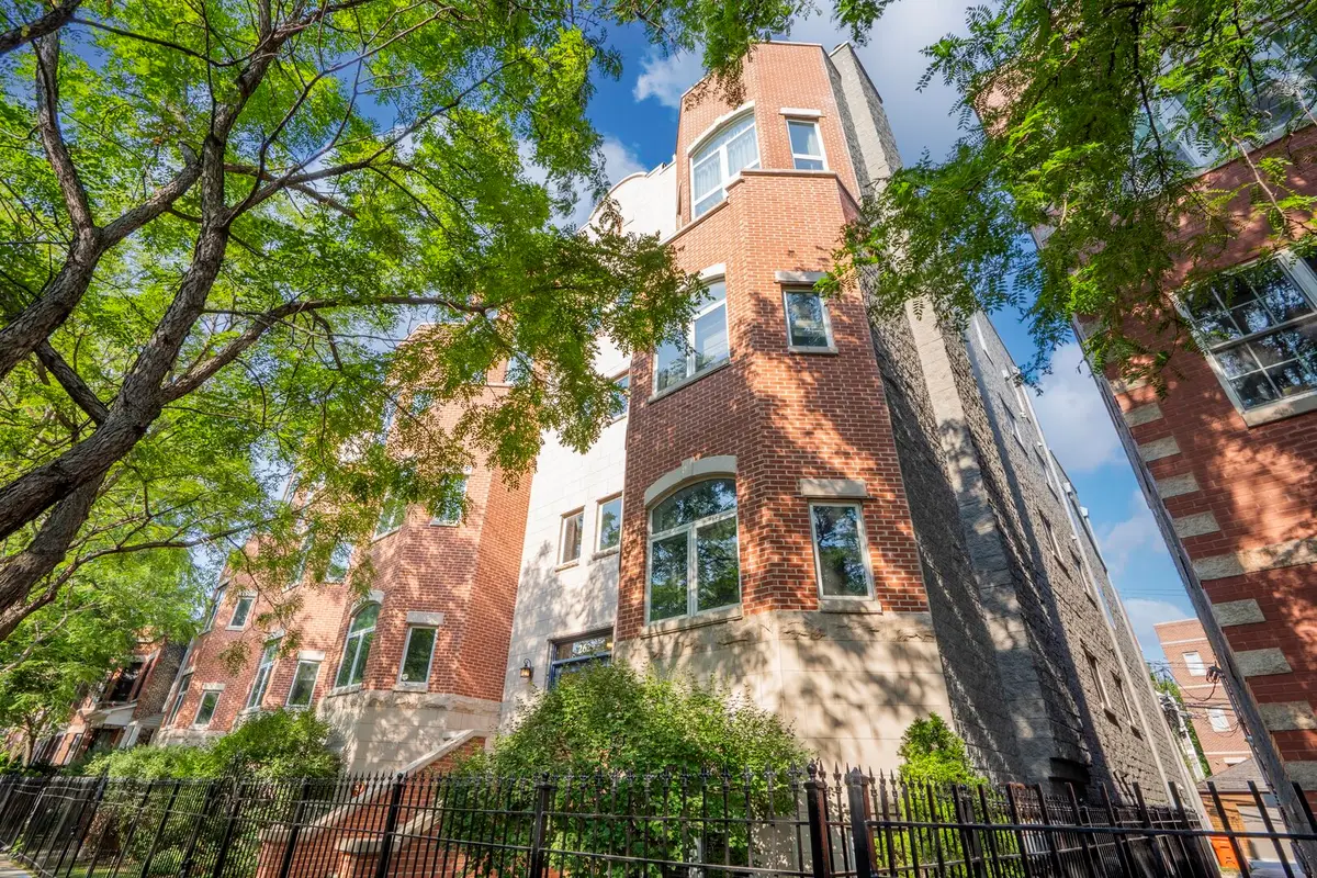2625 N Ashland Avenue #1A, Chicago, IL 60614 - #1