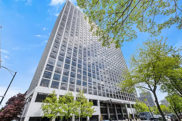 4343 N Clarendon Avenue #817, Chicago, IL 60613