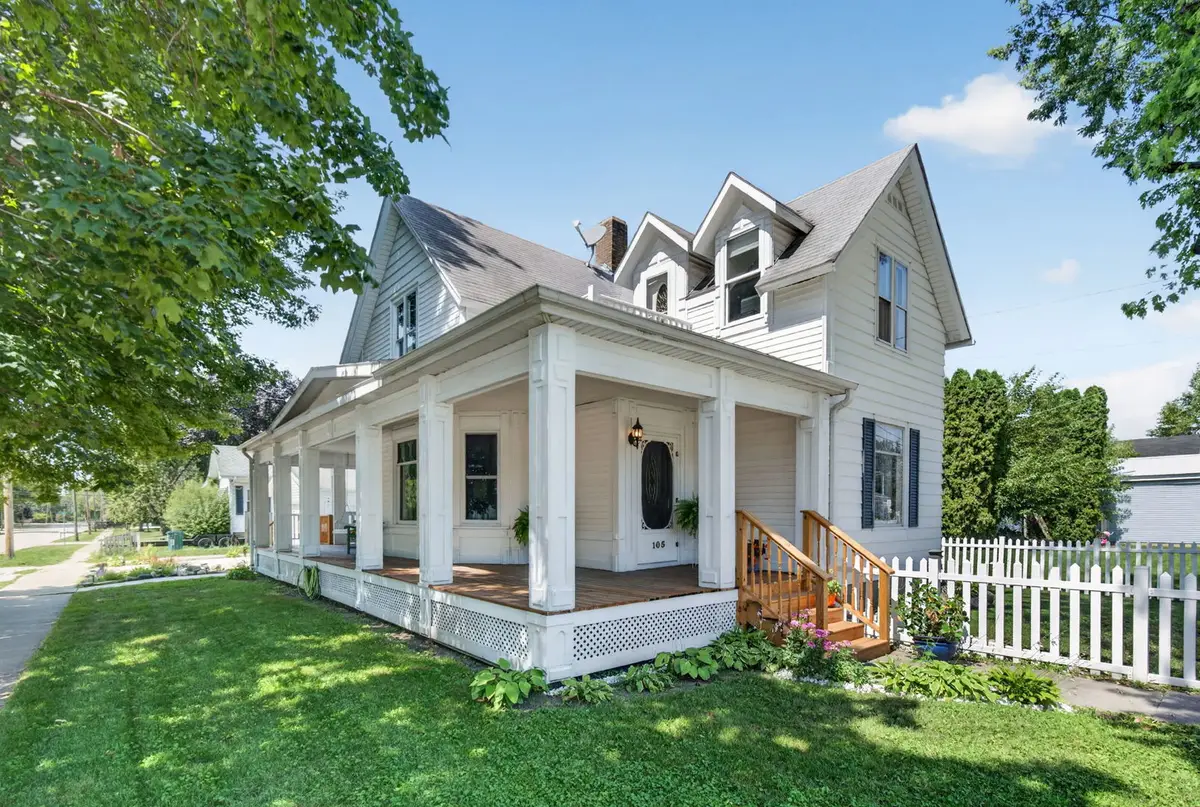 105 N Main Street, Seneca, IL 61360 - #1