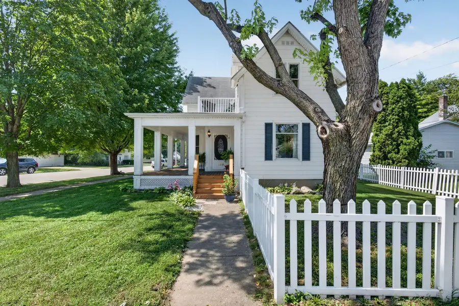 105 N Main Street, Seneca, IL 61360 - #3