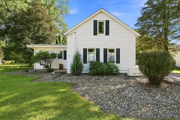201 W 19th Avenue, Coal Valley, IL 61240