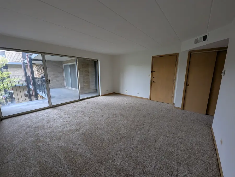 3177 W 115th Street #2W, Merrionette Park, IL 60803 - #3