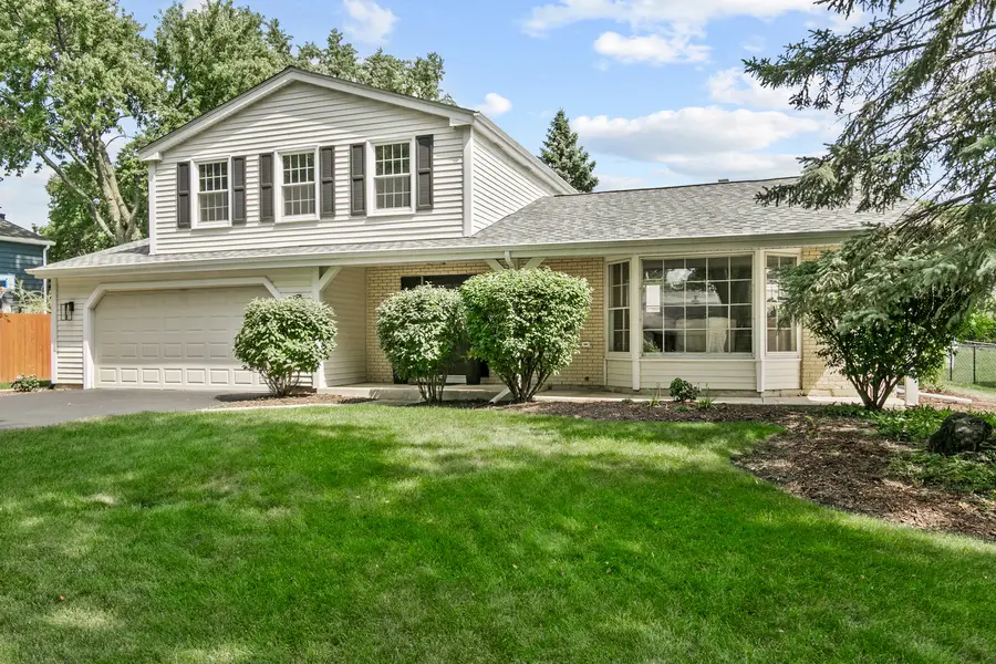 1554 Chickasaw Drive, Naperville, IL 60563 - #2