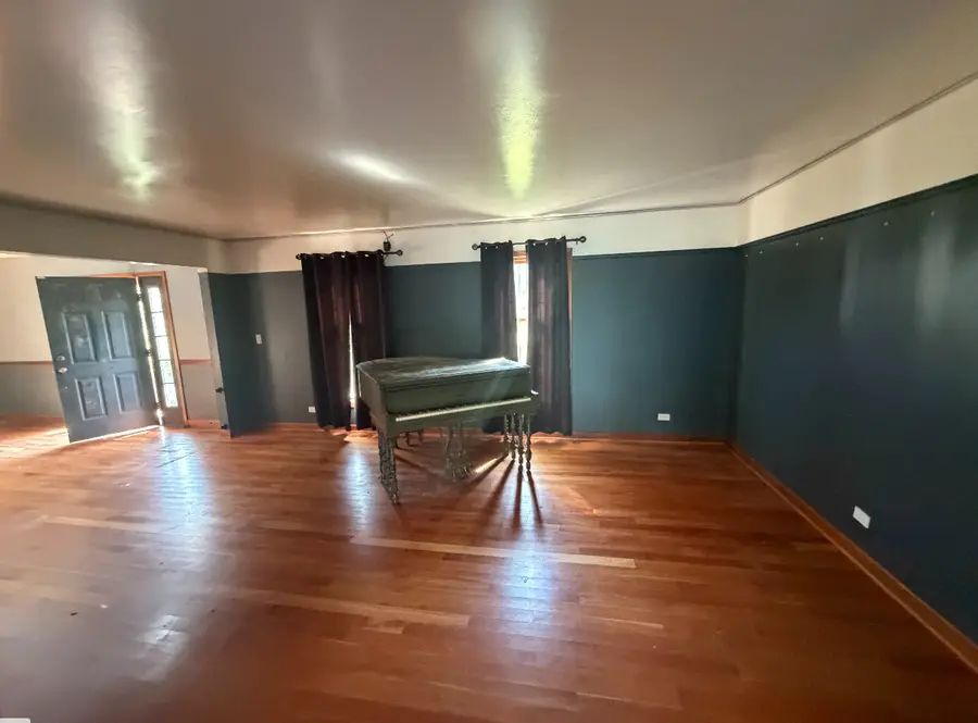 617 Arlington Parkway, Sleepy Hollow, IL 60118 - #2