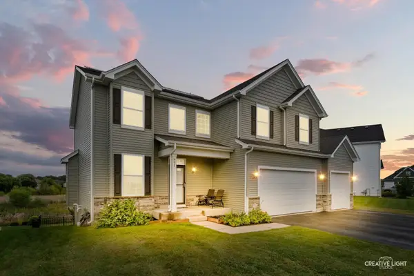 991 S Carly Circle, Yorkville, IL 60560