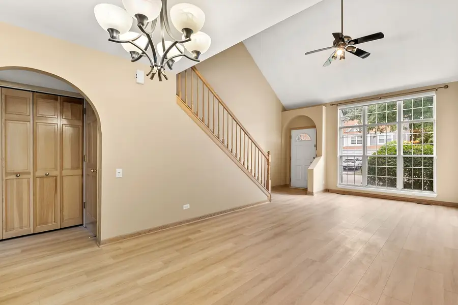 620 N Charter Hall Drive, Palatine, IL 60067 - #3