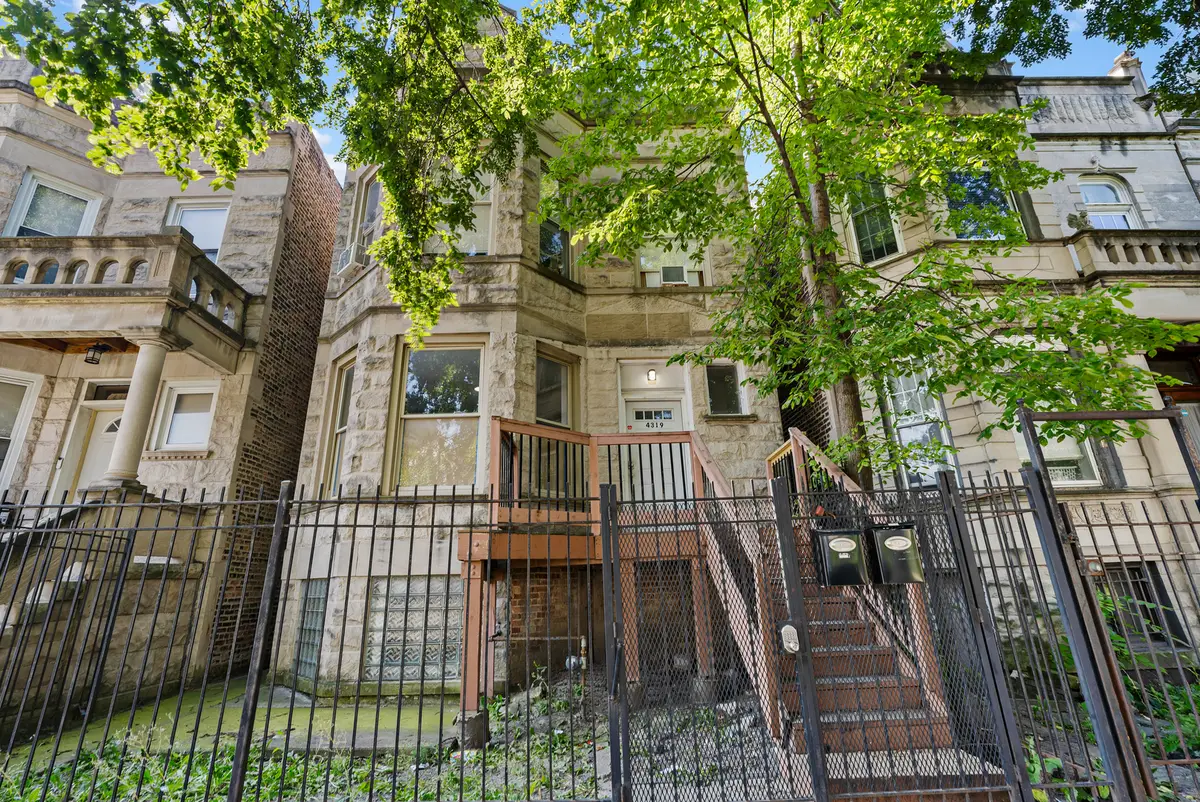 4319 W Jackson Boulevard, Chicago, IL 60624 - #1