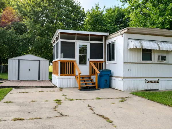 15 Cornflower Ln #15, Bloomington, IL 61701