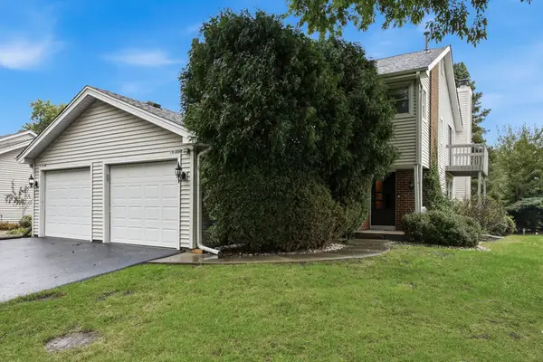 5S039 Pebble Beach Court, Naperville, IL 60563