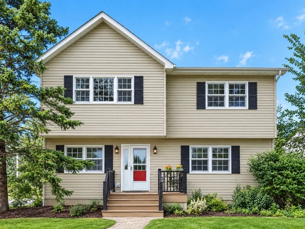 401 Division Street, Saint Charles, IL 60174 - #1