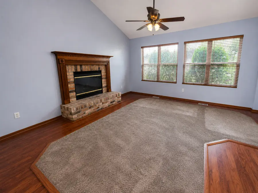 125 Hamlet Circle, Montgomery, IL 60538 - #2