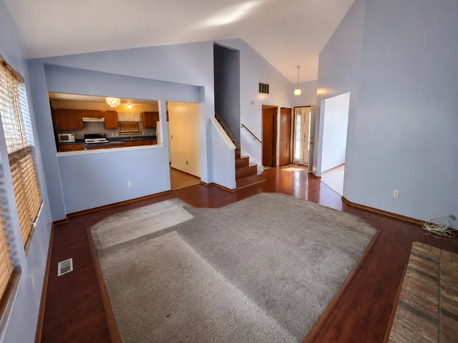 125 Hamlet Circle, Montgomery, IL 60538 - #3