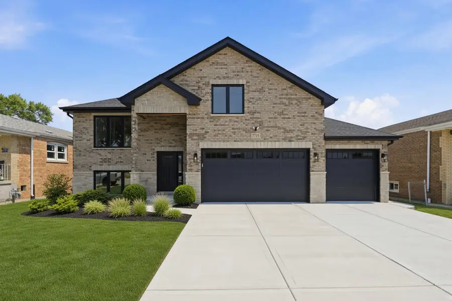 7715 Nagle Avenue, Burbank, IL 60459 - #2