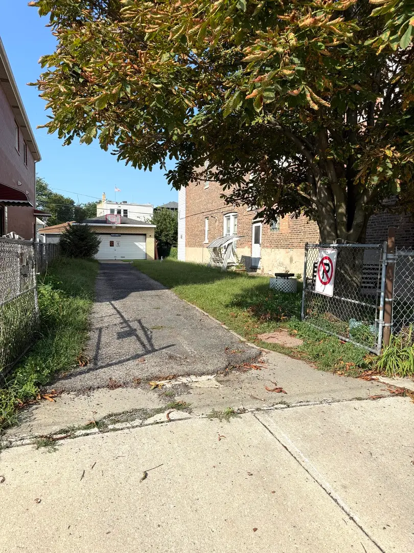 2842-46 S Quinn Street, Chicago, IL 60608 - #3