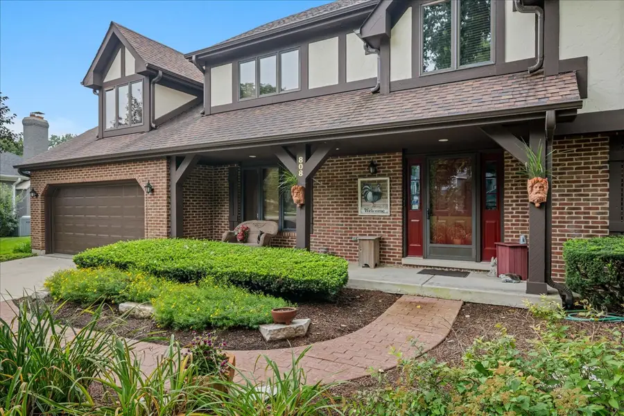 808 Lyndhurst Court, Naperville, IL 60563 - #2
