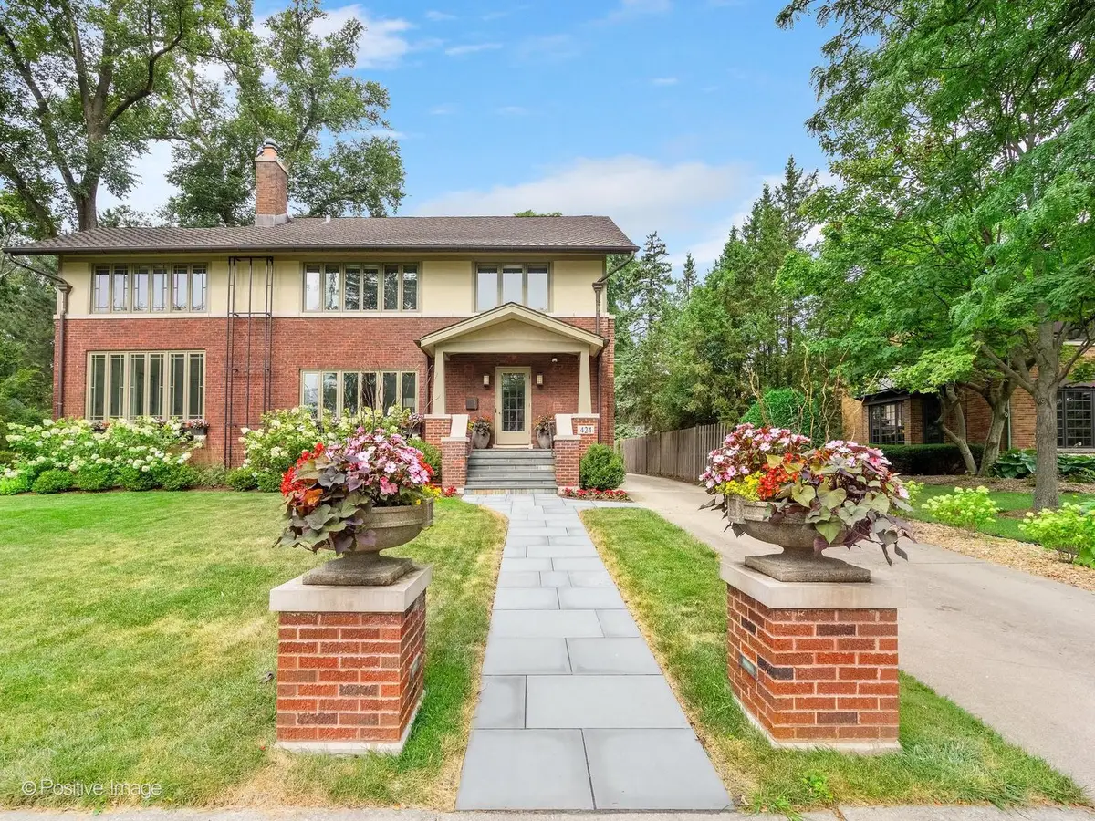 424 Blackstone Avenue, La Grange, IL 60525 - #1