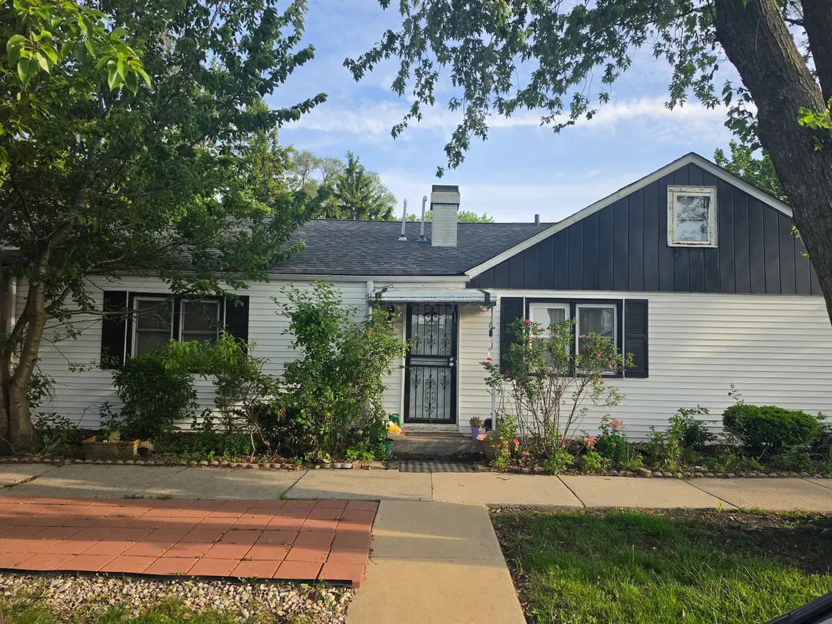 7601 Laramie Avenue, Burbank, IL 60459 - #1
